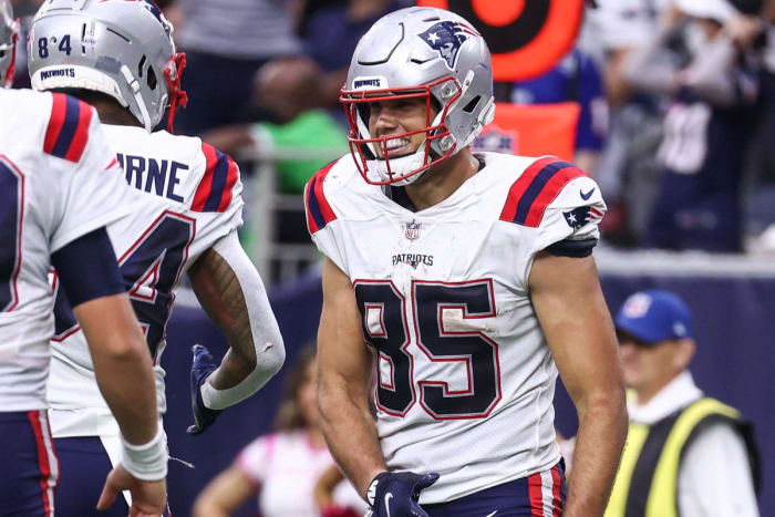 Patriots TE Hunter Henry